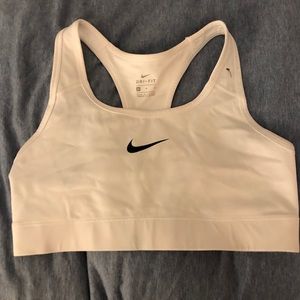 White nike sports bra